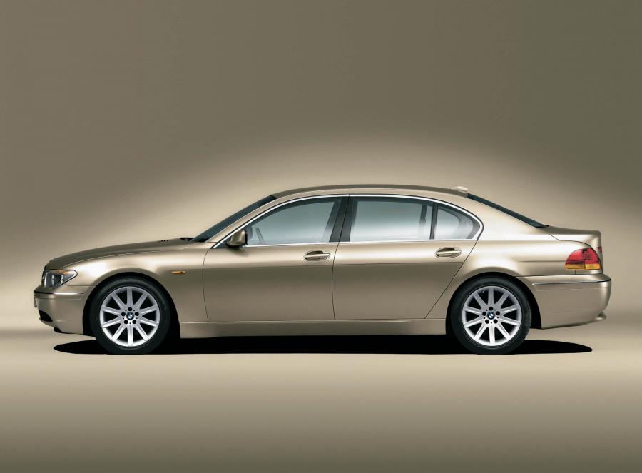  BMW 7-Series L 2003 года  (фото 43 из 61)